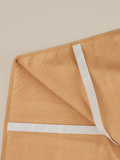 Golden-Hour Tazzy Mat